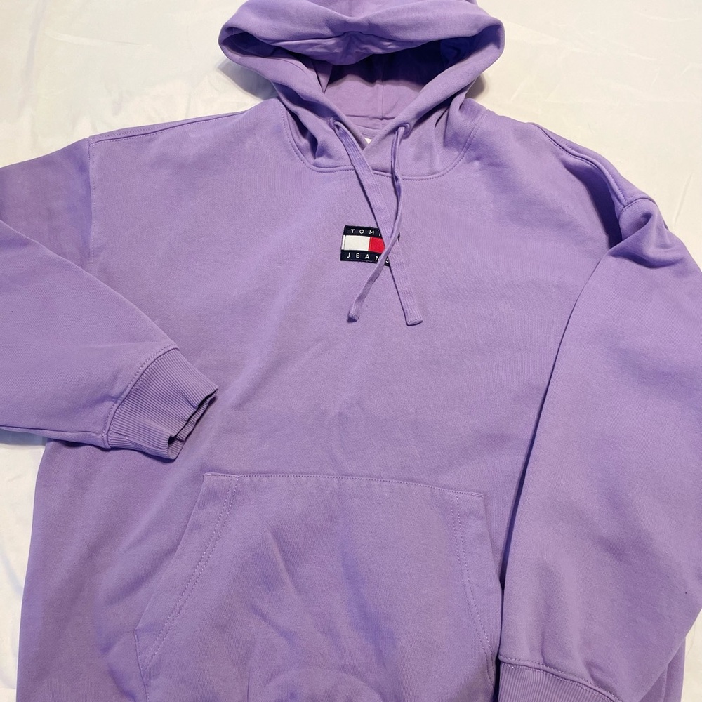 men's hoodie, Tommy Hilfiger, size S, runs big used in good condition